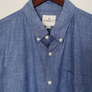 🔥3/$45 or 5/$60🔥  AE Short-Sleeved Dot Print Chambray Shirt